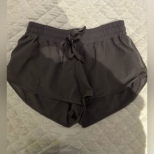 Lululemon Hottie Hot Short
